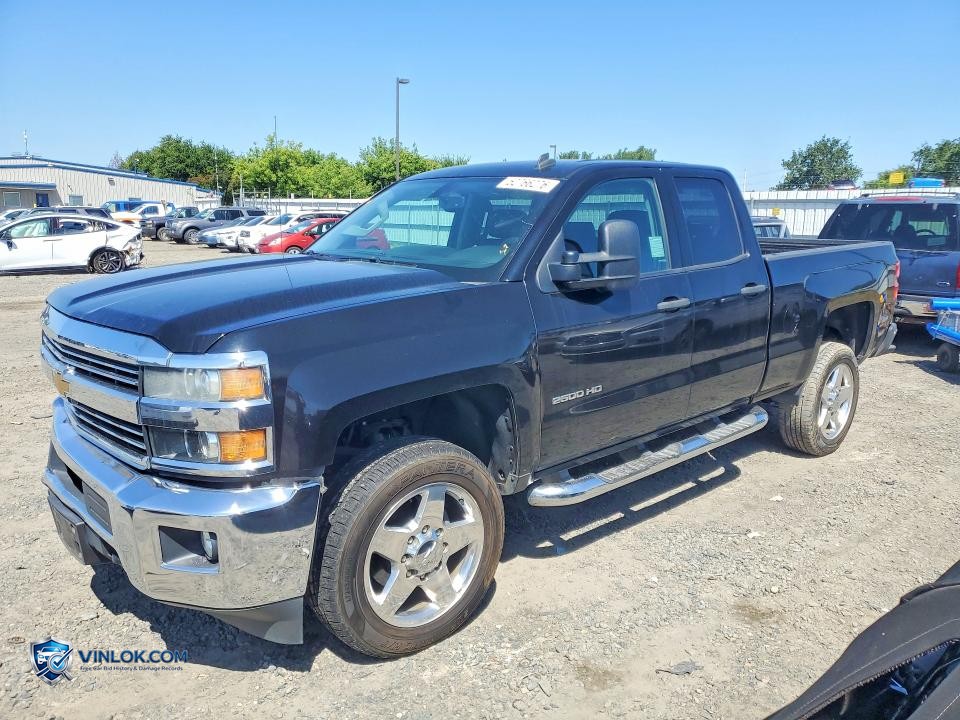 2015 CHEVROLET SILVERADO C2500 HEAVY DUTY LT – Lot 52766276 auction photo