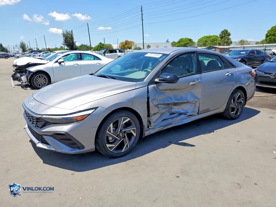2025 HYUNDAI ELANTRA SEL SPORT – Lot 52825346 auction photo