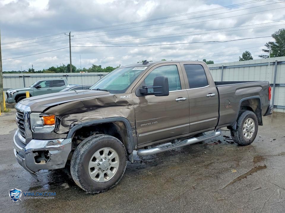 2015 GMC SIERRA K2500 SLT – Lot 52832496 auction photo