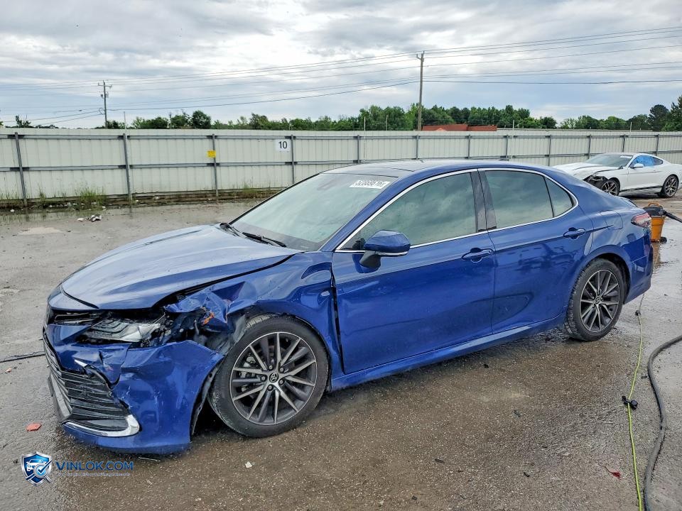 2023 TOYOTA CAMRY XLE – Lot 52869616 auction photo
