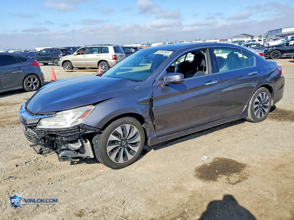 2017 HONDA ACCORD TOURING HYBRID – Lot 52892606 auction photo