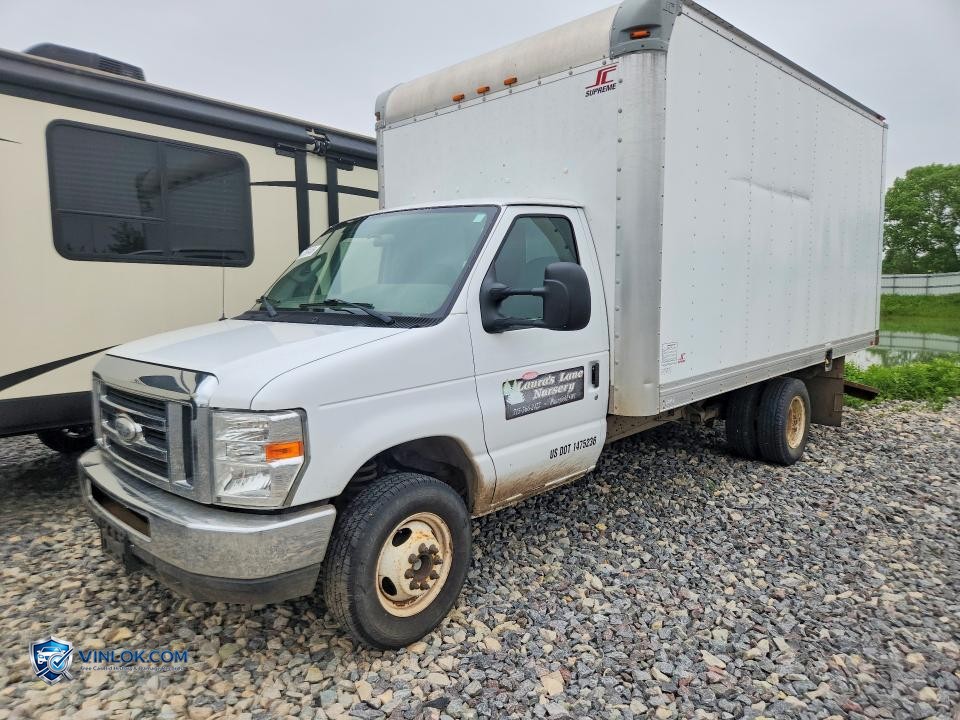 2014 FORD E350 BOX TRUCK – Lot 52893406 auction photo