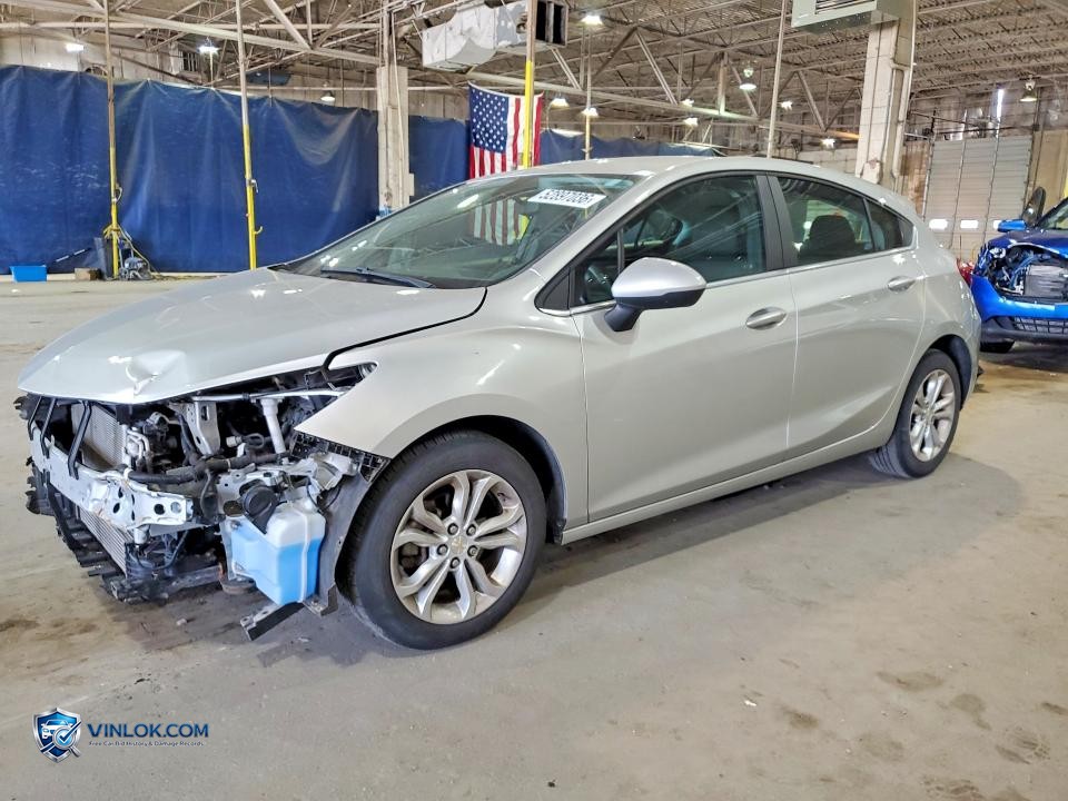 2019 CHEVROLET CRUZE LT – Lot 52897036 auction photo