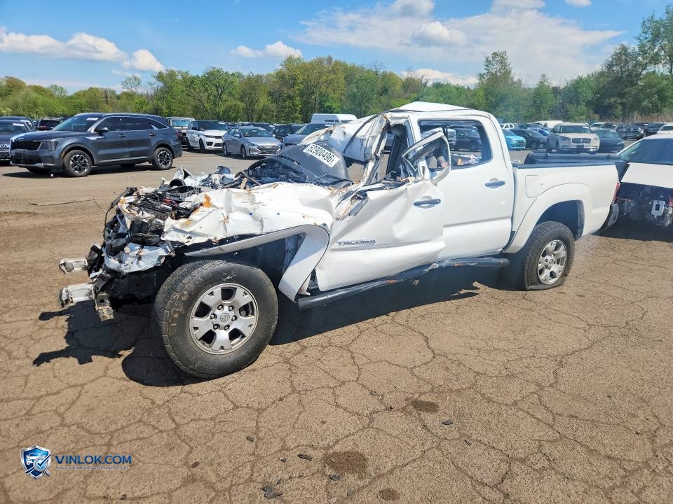 2014 TOYOTA TACOMA DOUBLE CAB – Lot 52900496 auction photo