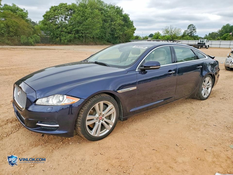 2014 JAGUAR XJL PORTFOLIO – Lot 52922236 auction photo