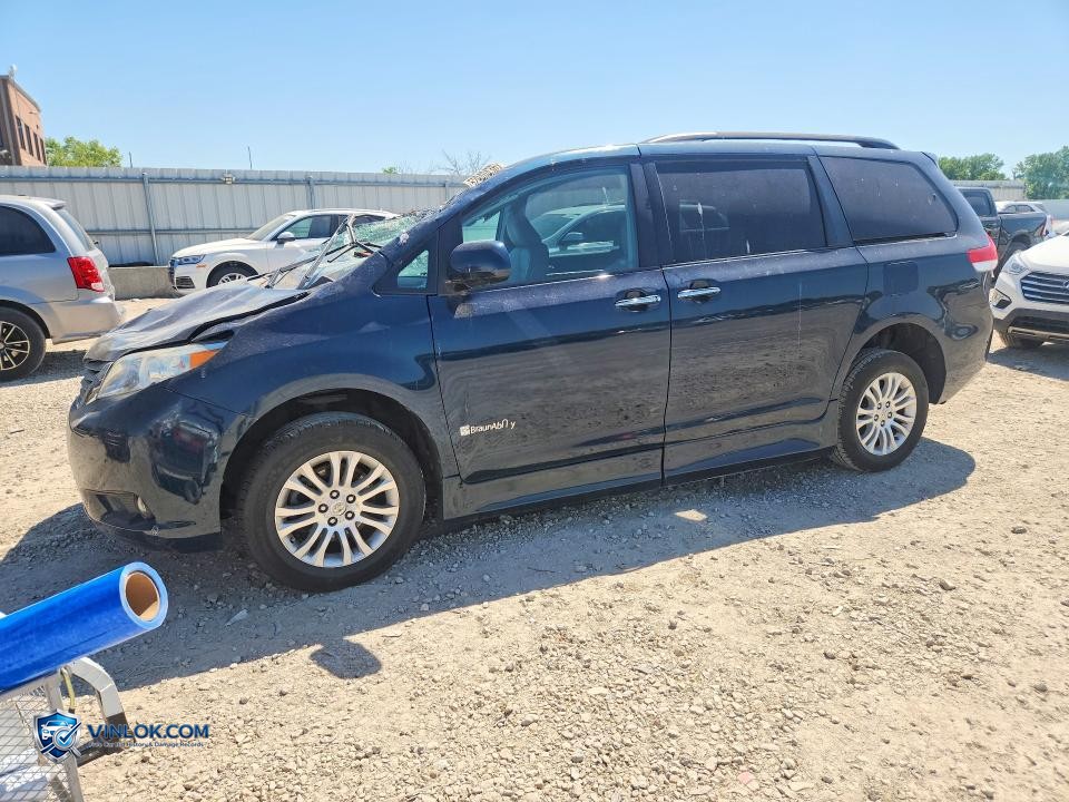 2011 TOYOTA SIENNA XLE 8-PASSENGER – Lot 52940436 auction photo