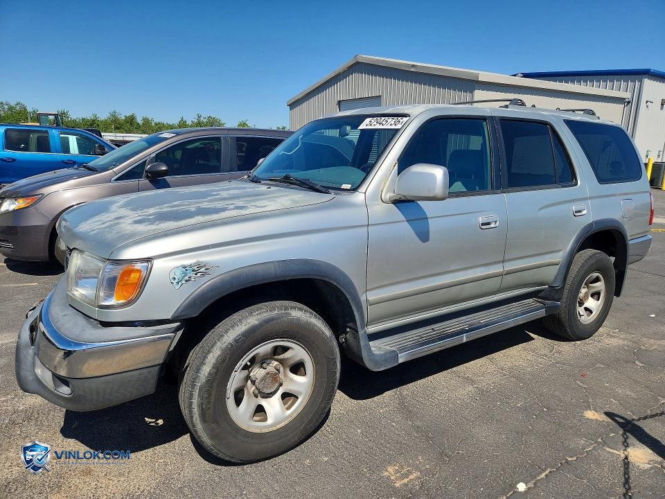 2000 TOYOTA 4RUNNER SR5 – Lot 52945736 auction photo