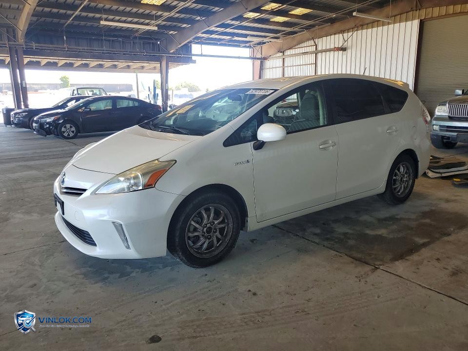 2013 TOYOTA PRIUS V TWO – Lot 52970706 auction photo