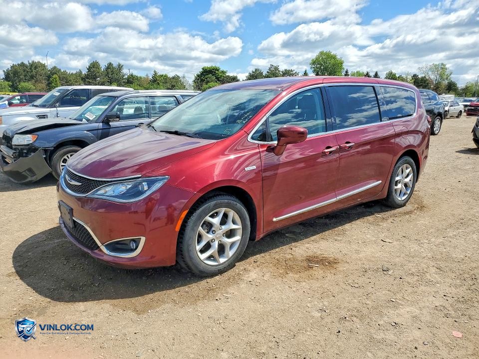 2018 CHRYSLER PACIFICA TOURING PLUS – Lot 53059886 auction photo