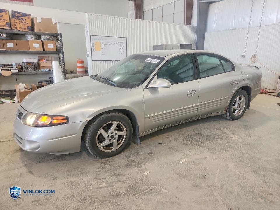 2004 PONTIAC BONNEVILLE SE – Lot 53069796 auction photo