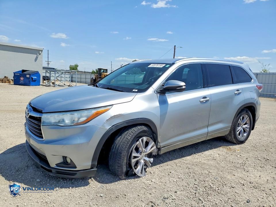 2015 TOYOTA HIGHLANDER XLE – Lot 53076156 auction photo
