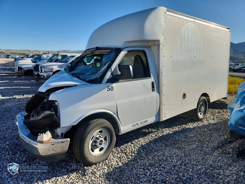 2021 GMC SAVANA CUTAWAY G3500 – Lot 53119296 auction photo