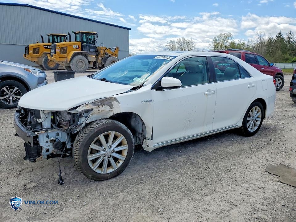 2013 TOYOTA CAMRY HYBRID XLE – Lot 53126816 auction photo