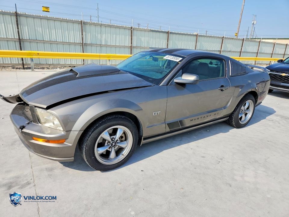2005 FORD MUSTANG GT – Lot 53130956 auction photo