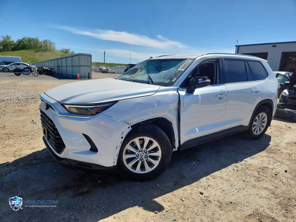2024 TOYOTA GRAND HIGHLANDER XLE – Lot 53209896 auction photo