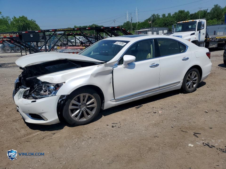 2013 LEXUS LS 460 – Lot 53276786 auction photo