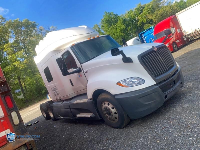 2018 INTERNATIONAL LT series TRUCKS – Lot 53286836 auction photo