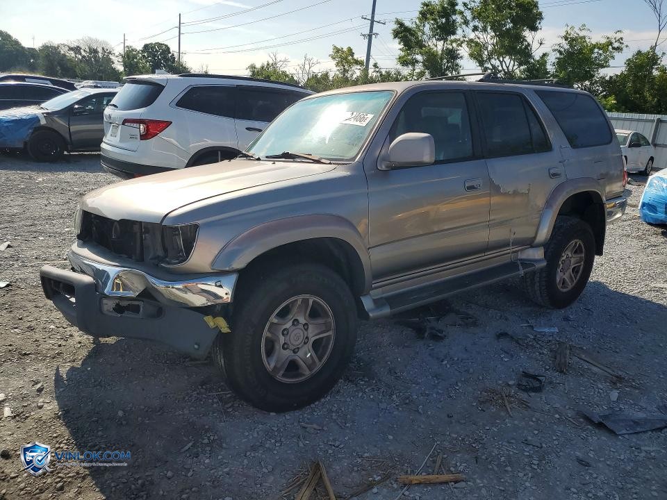 2002 TOYOTA 4RUNNER SR5 – Lot 53302466 auction photo