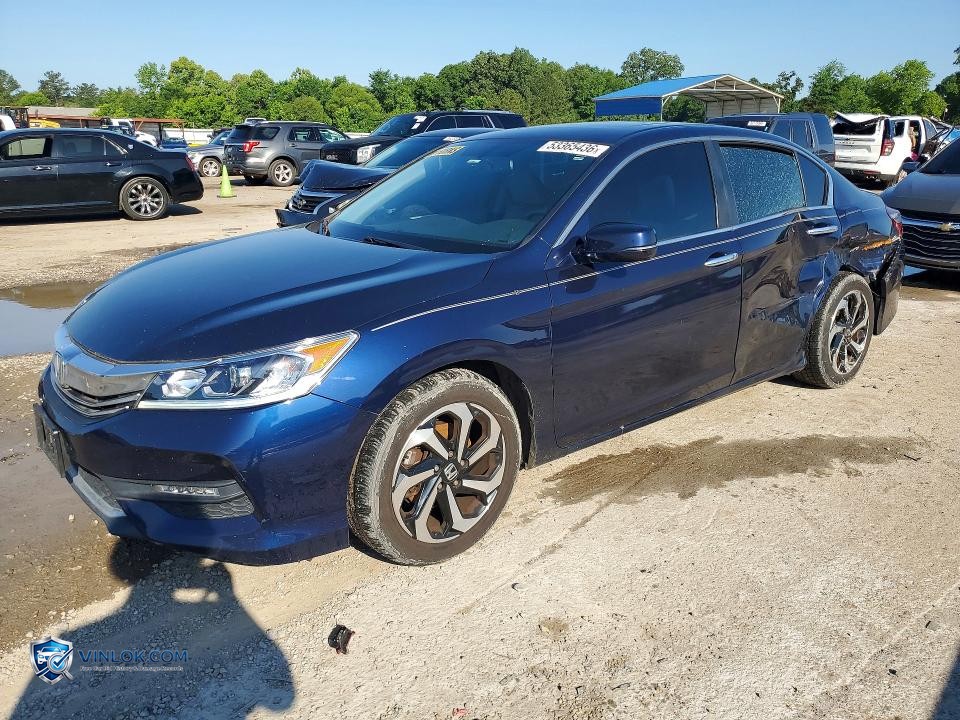 2017 HONDA ACCORD – Lot 53365436 auction photo