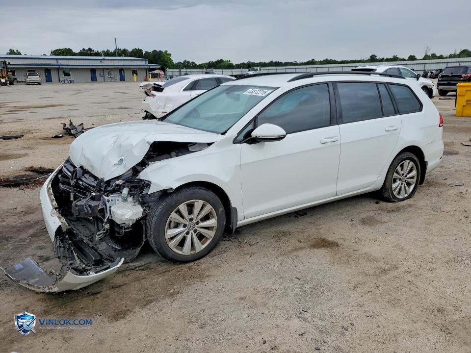 2019 VOLKSWAGEN GOLF SPORTWAGEN S – Lot 53372216 auction photo