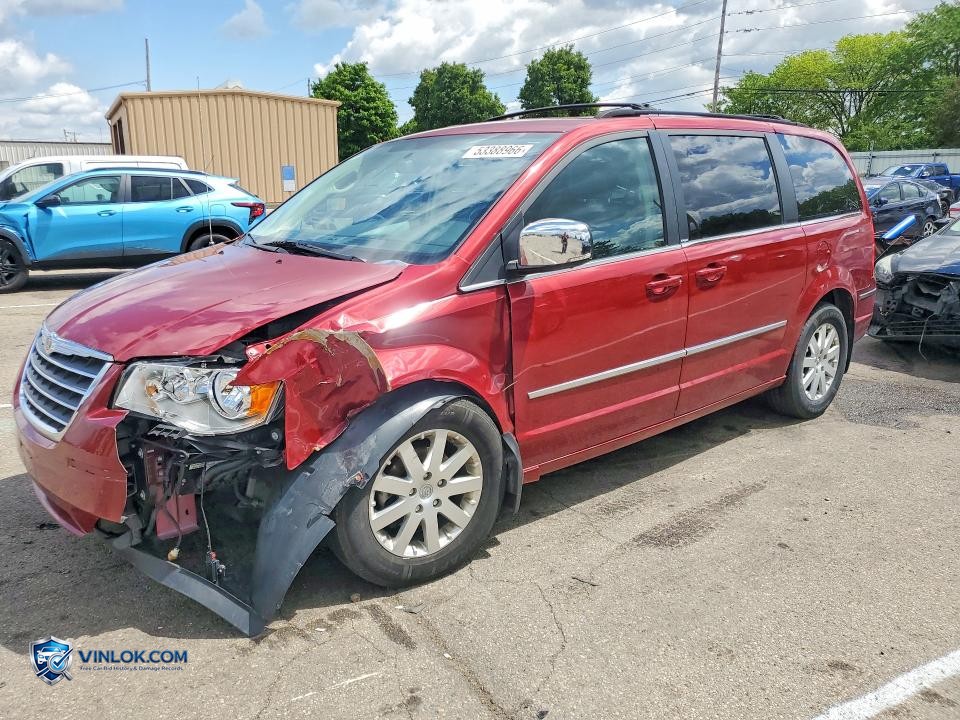 2010 CHRYSLER TOWN & COUNTRY TOURING PLUS – Lot 53388966 auction photo