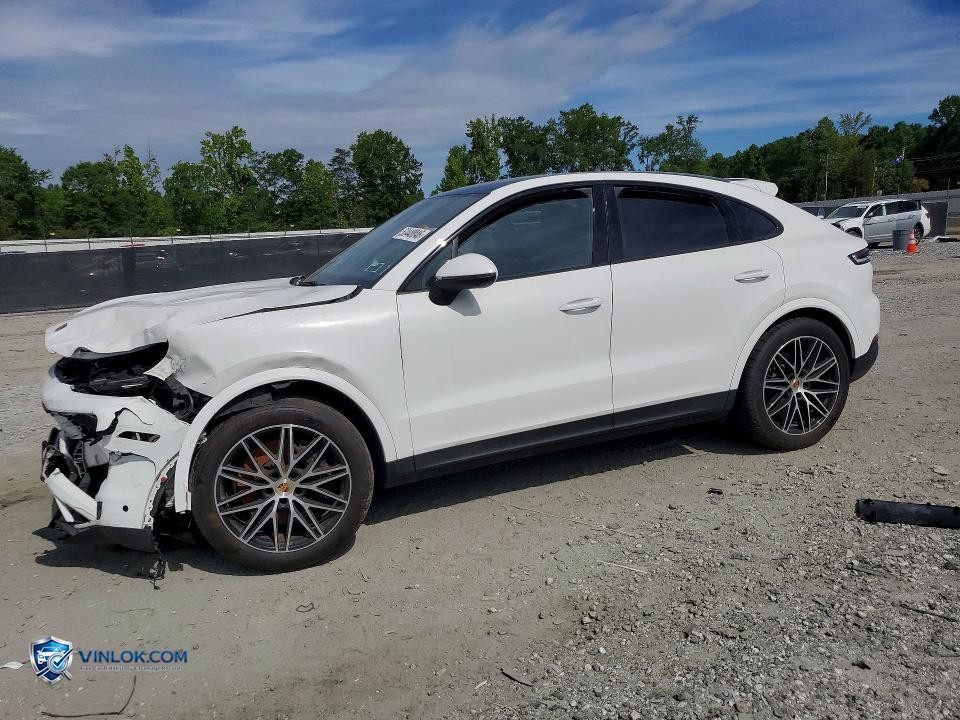 2024 PORSCHE CAYENNE COUPE – Lot 53440046 auction photo