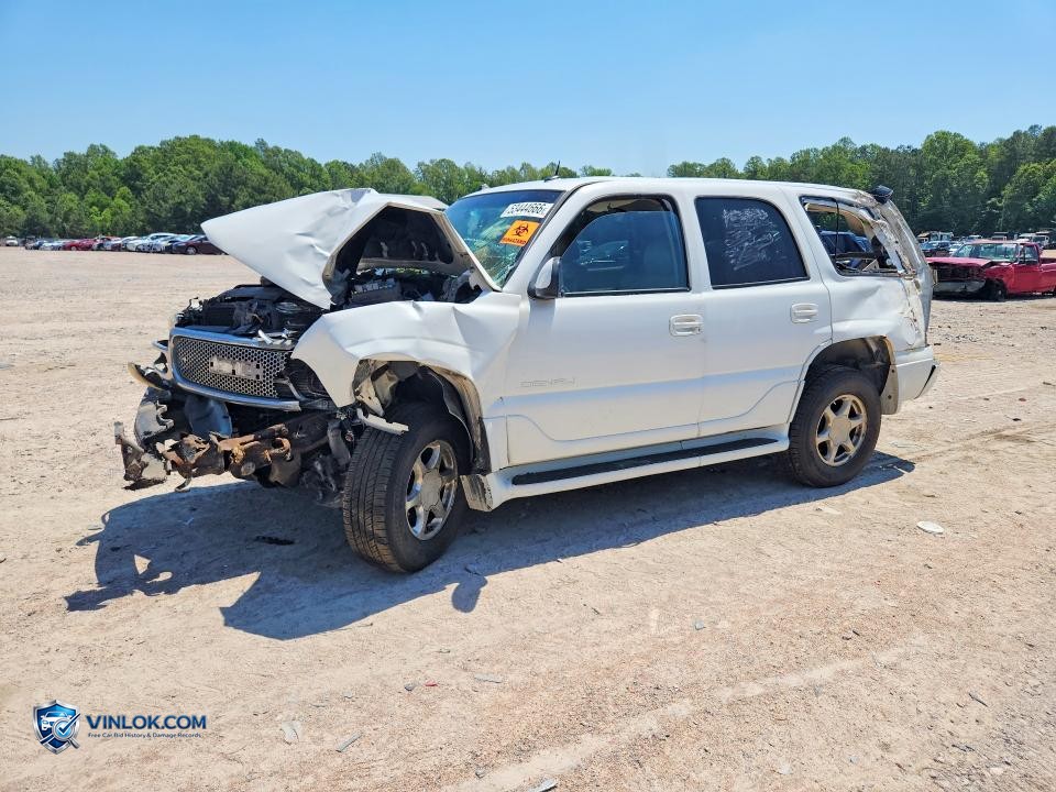 2004 GMC YUKON DENALI – Lot 53444666 auction photo