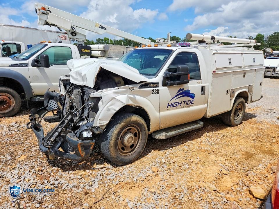 2013 FORD F350 SUPER DUTY – Lot 53556946 auction photo