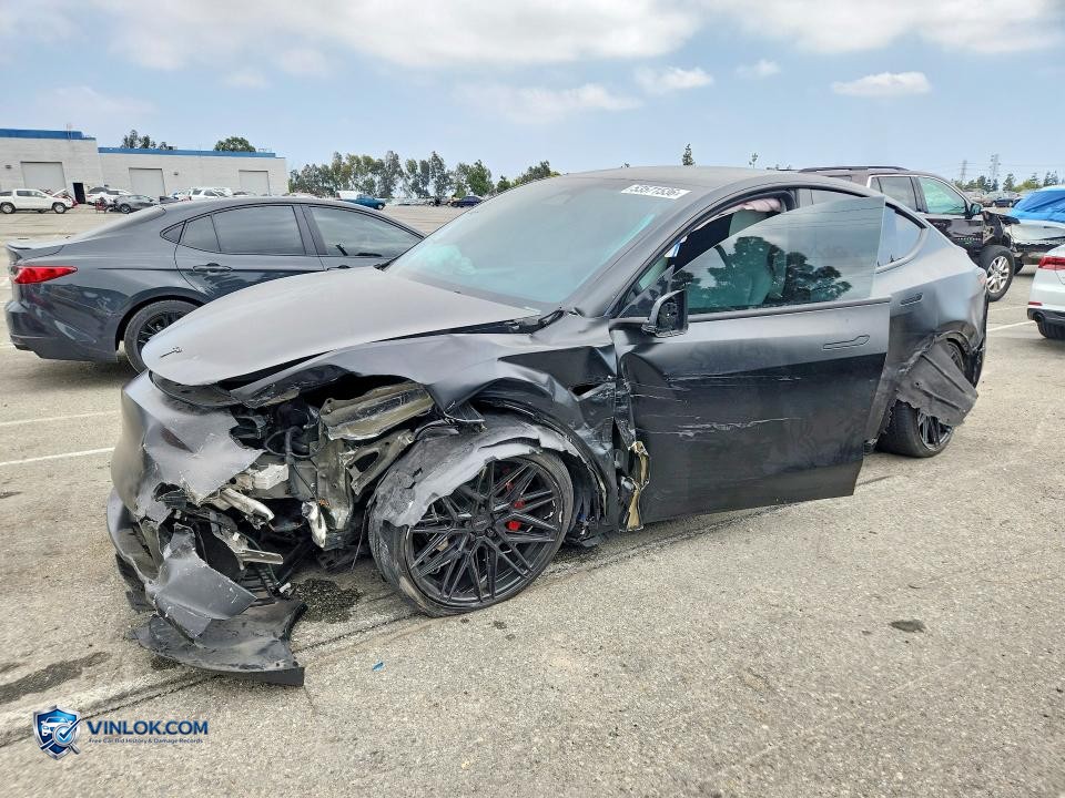 2024 TESLA MODEL Y – Lot 53571536 auction photo