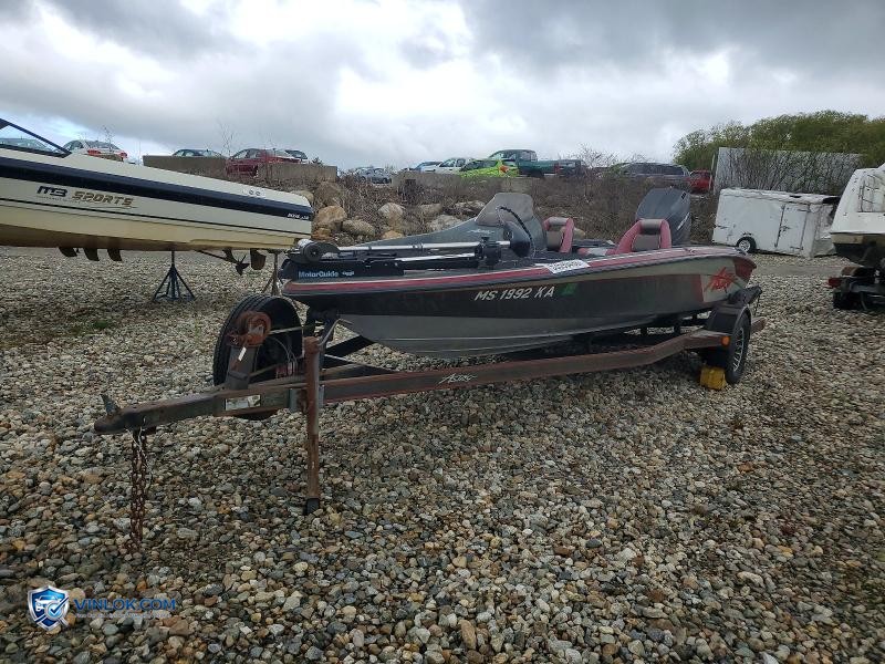 1992 ASTROGLASS BOATS BOAT – Lot 53599486 auction photo