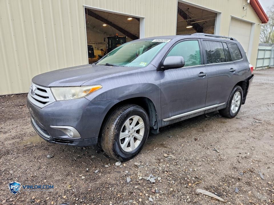 2011 TOYOTA HIGHLANDER BASE – Lot 53605206 auction photo
