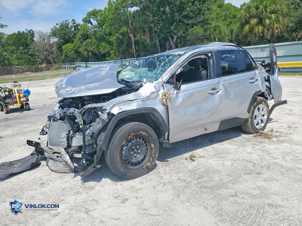 2025 TOYOTA RAV4 LE – Lot 53610176 auction photo