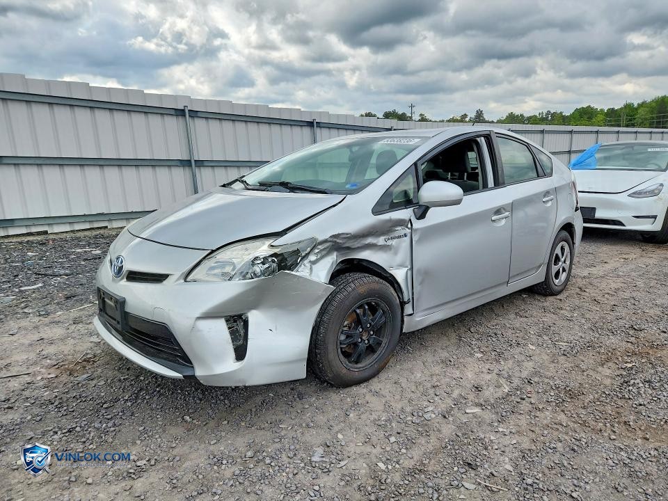 2013 TOYOTA PRIUS C HYB – Lot 53638236 auction photo