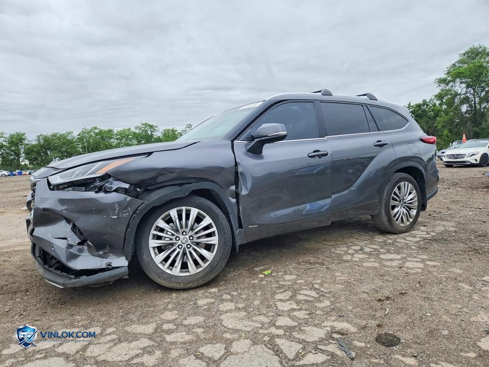 2023 TOYOTA HIGHLANDER HYBRID PLATINUM – Lot 53665166 auction photo