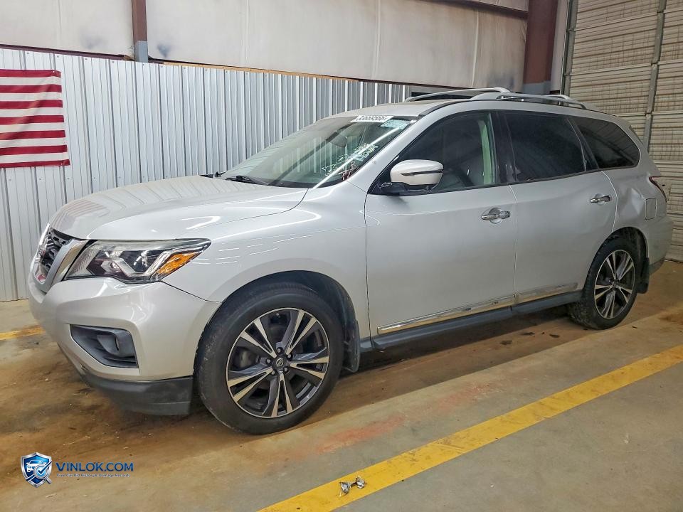 2017 NISSAN PATHFINDER PLATINUM – Lot 53669566 auction photo