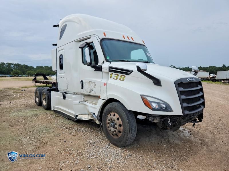 2024 FREIGHTLINER CASCADIA 126 SEMI TRUCK – Lot 53705276 auction photo