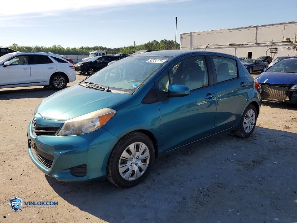 2013 TOYOTA YARIS 5-DOOR LE – Lot 53721716 auction photo