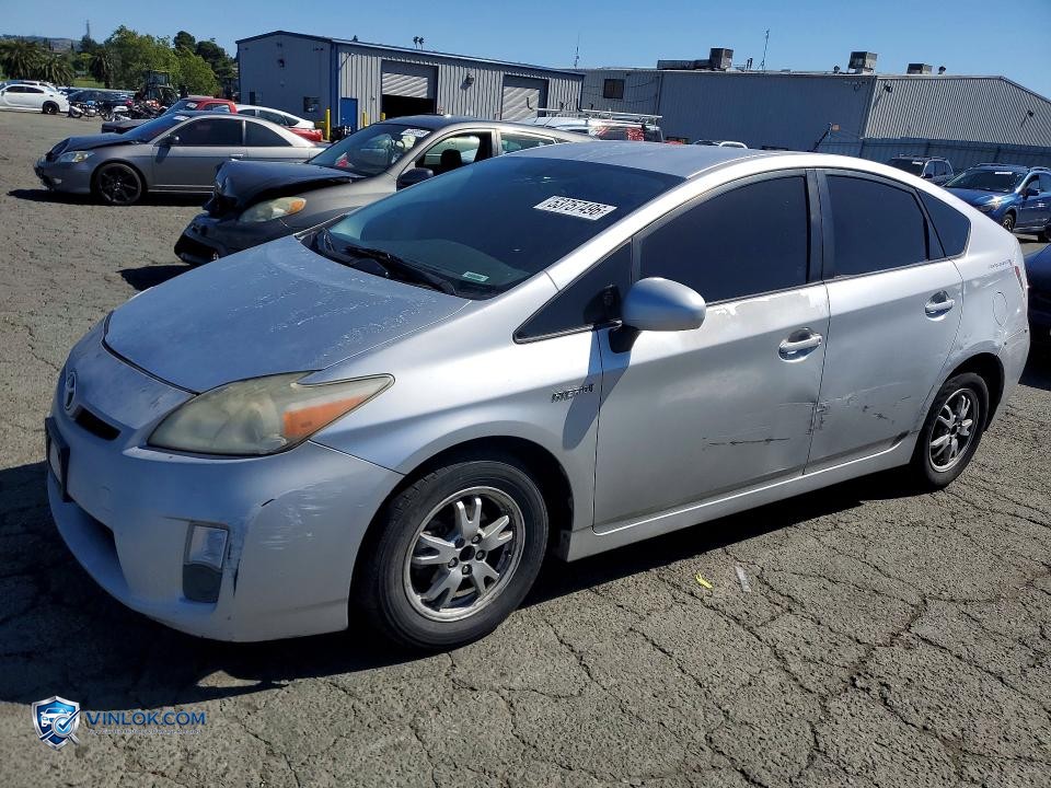 2011 TOYOTA PRIUS THREE – Lot 53757496 auction photo