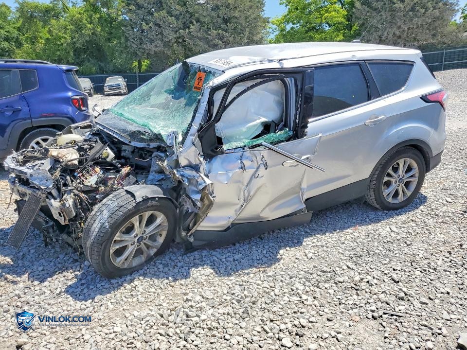 2017 FORD ESCAPE – Lot 53871956 auction photo