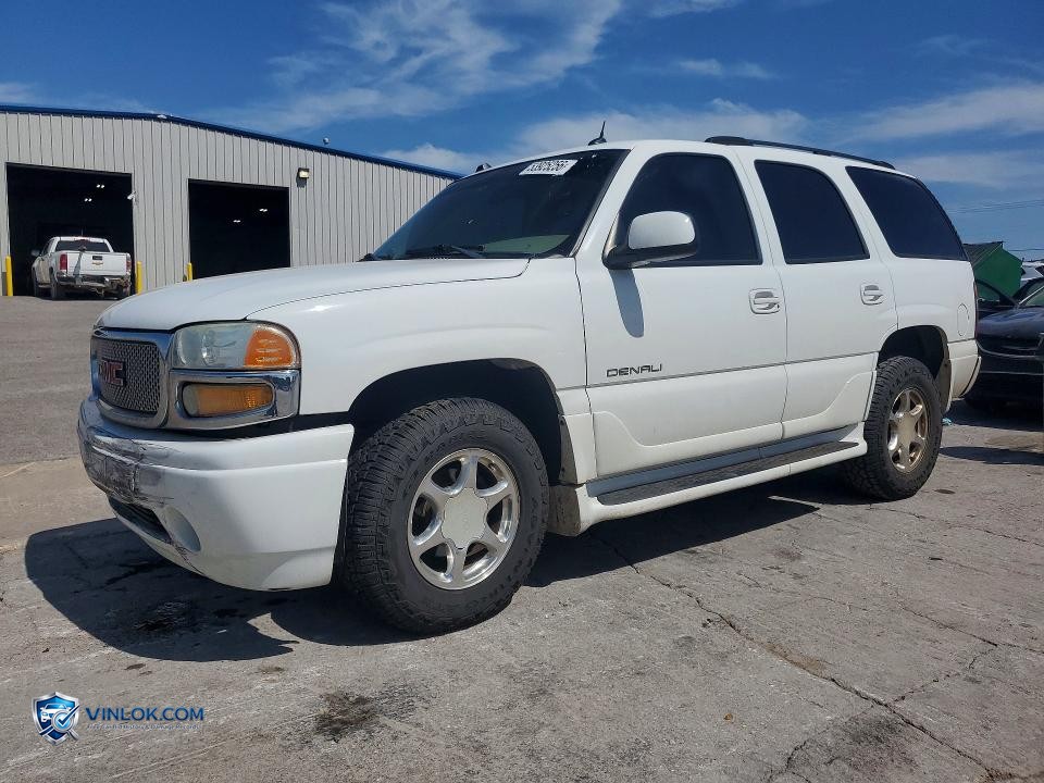 2004 GMC YUKON DENALI – Lot 53925256 auction photo