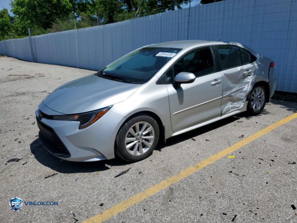 2025 TOYOTA COROLLA LE – Lot 53944456 auction photo