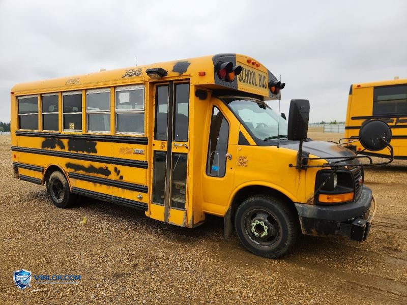 2011 THOMAS MINOTOUR G4500 - SCHOOL BUS – Lot 53984196 auction photo