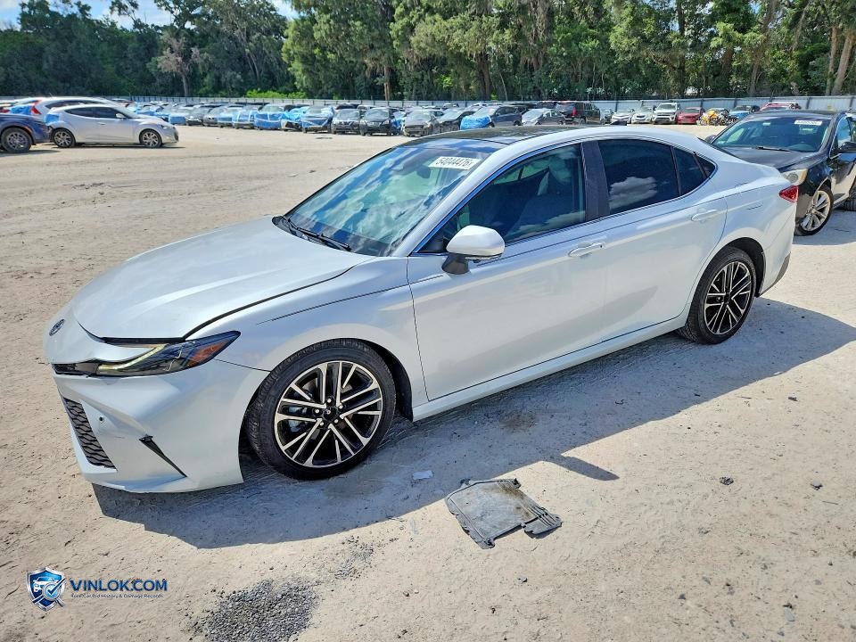 2025 TOYOTA CAMRY XLE – Lot 54044476 auction photo