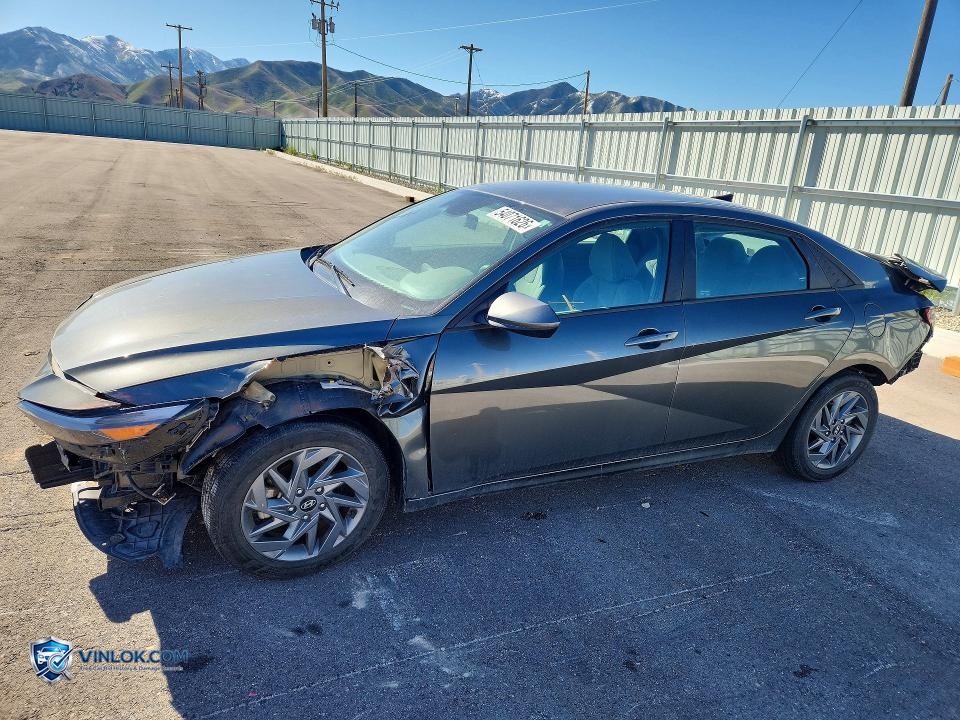2024 HYUNDAI ELANTRA SEL – Lot 54071626 auction photo
