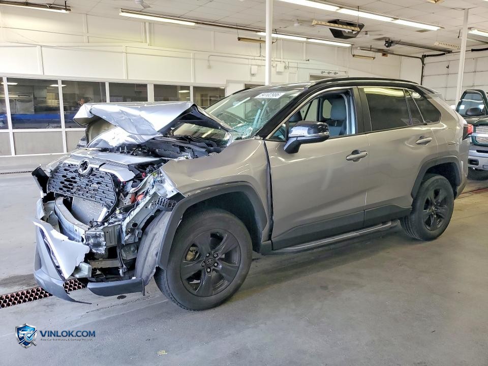 2020 TOYOTA RAV4 XLE – Lot 54102986 auction photo