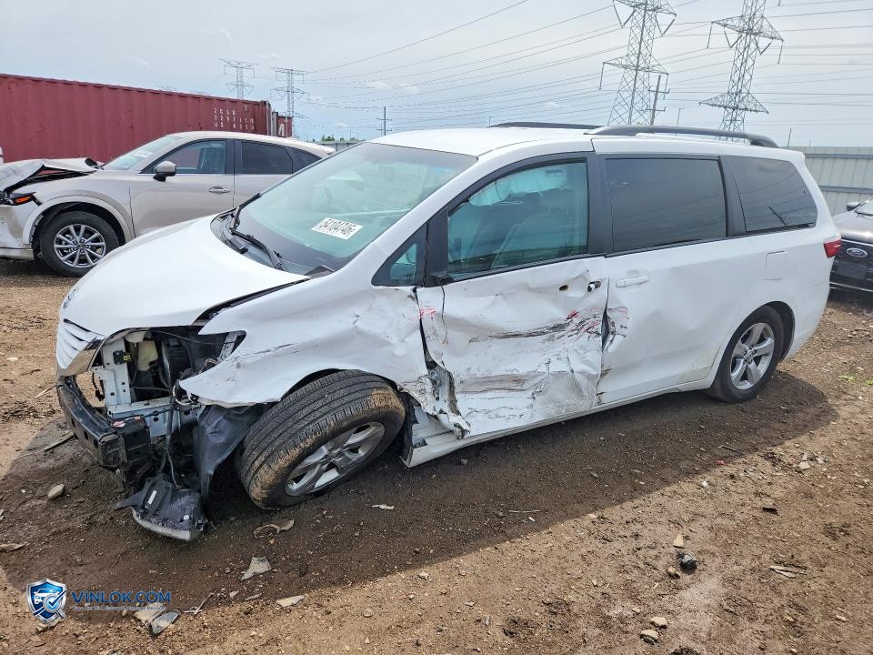 2016 TOYOTA SIENNA LE – Lot 54104746 auction photo