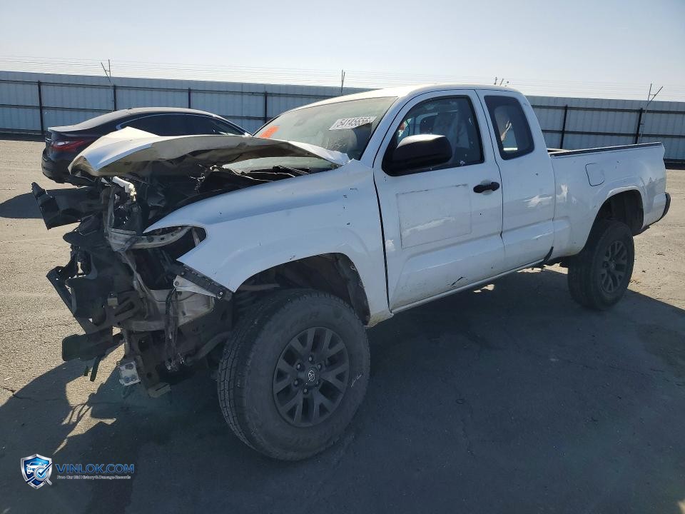 2018 TOYOTA TACOMA SR – Lot 54145656 auction photo