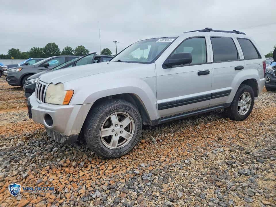 2005 JEEP GRAND CHEROKEE LAREDO – Lot 54189666 auction photo