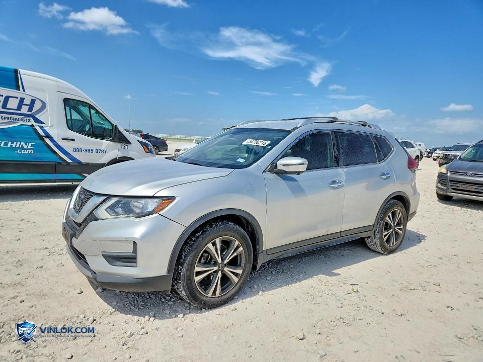 2019 NISSAN ROGUE SV – Lot 54200216 auction photo