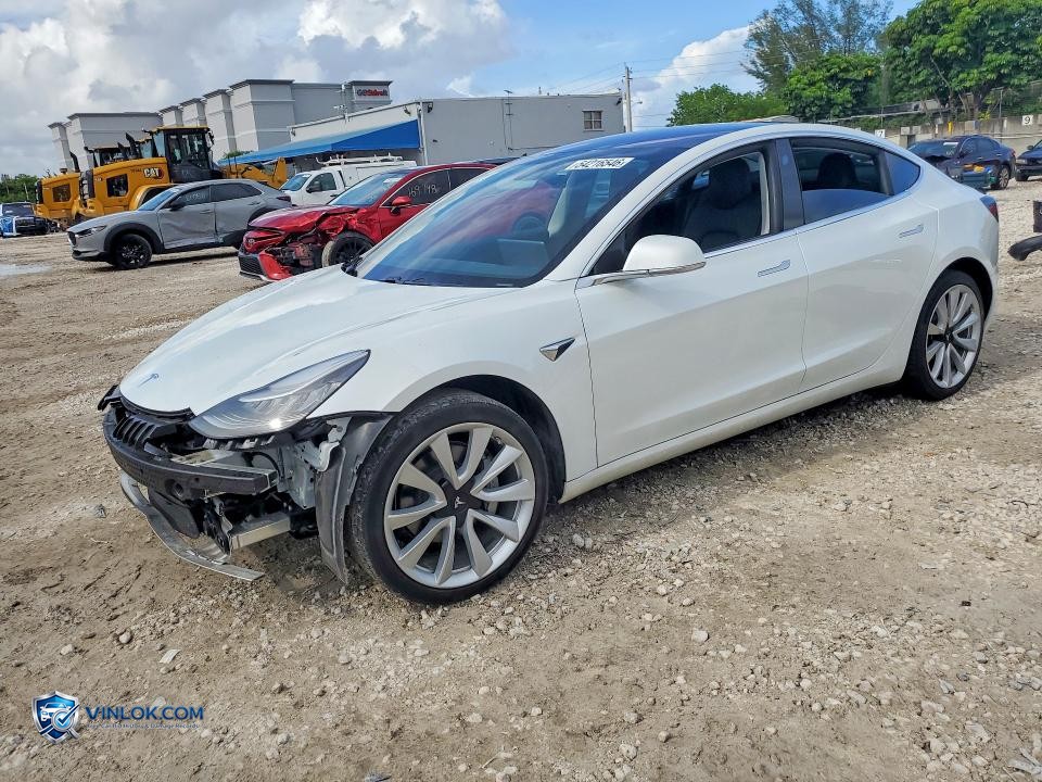 2018 TESLA MODEL 3 – Lot 54216546 auction photo